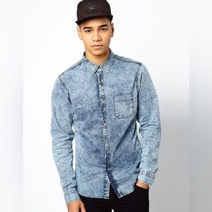 American Eagle Men's 80s Retro Acid Wash Denim Button-Down Shirt